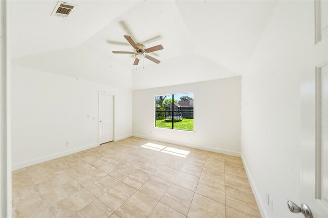 Building Photo - 19519 Mallard Lake Ln