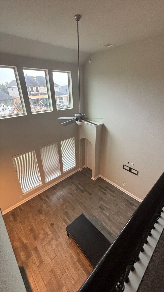 Building Photo - 14915 Gyrfalcon Fork