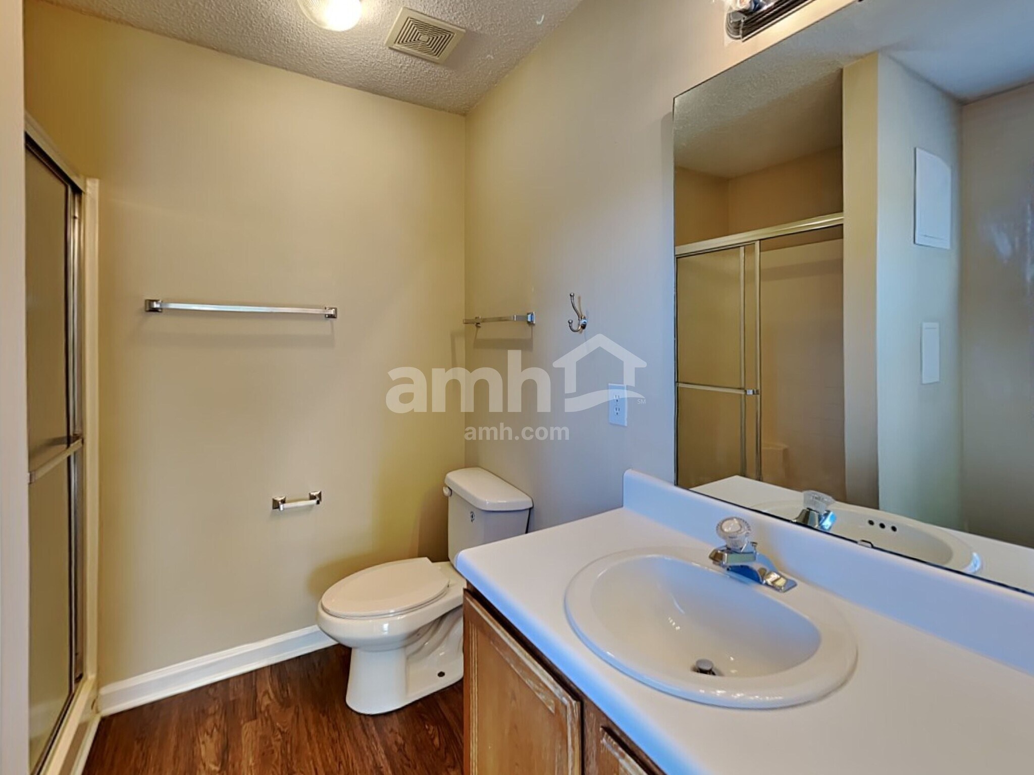 Building Photo - 5509 Cumberland Plain Dr