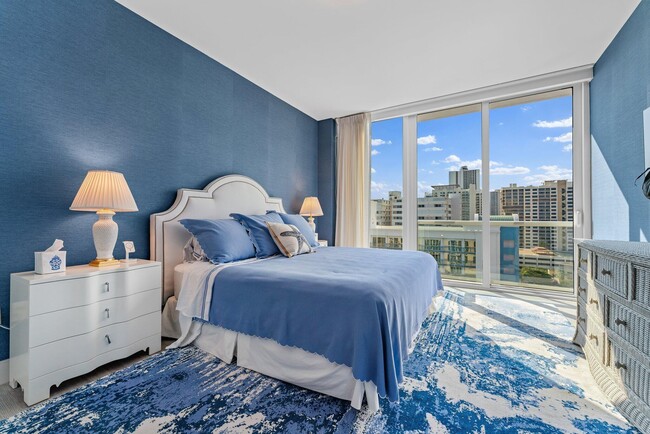 Building Photo - 3730 N Ocean Dr