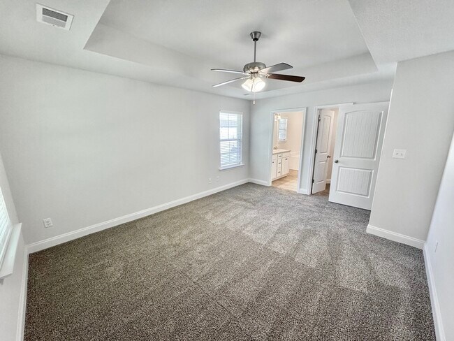 Building Photo - 8437 Grayce Dr