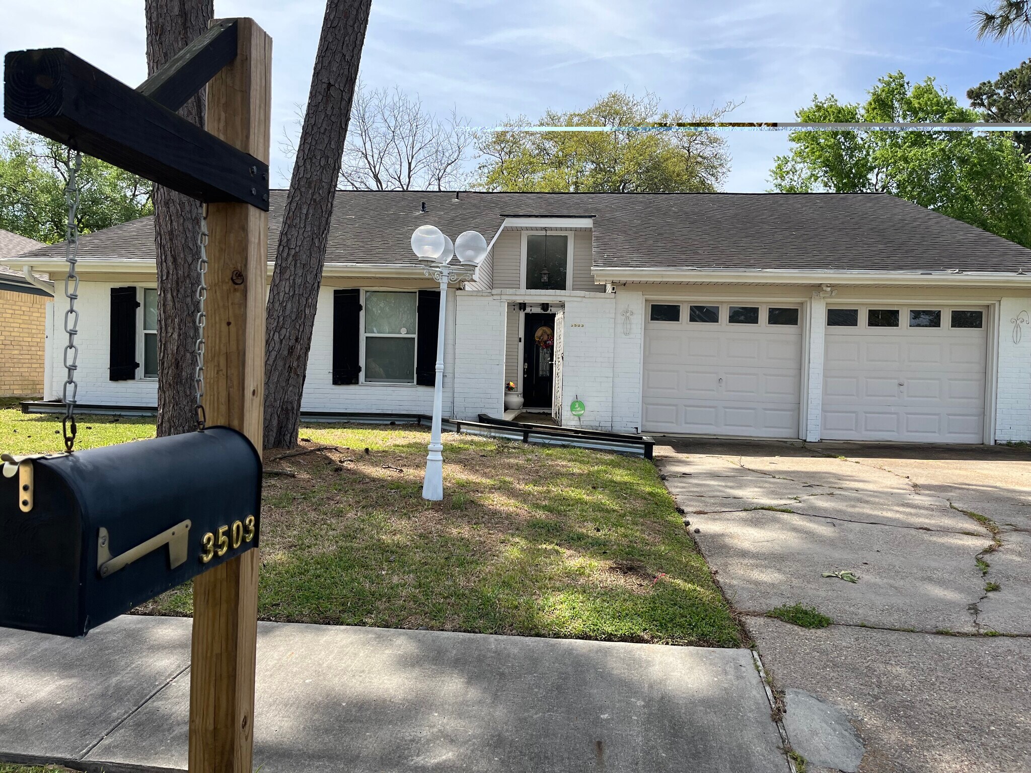 Building Photo - 3503 Canterbury Dr