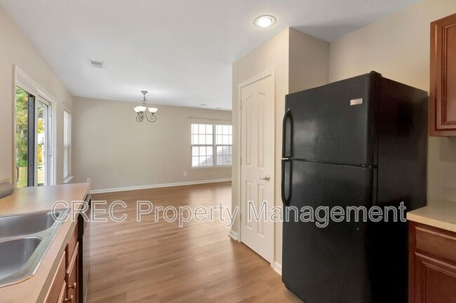 Building Photo - 221 Chemistry Cir