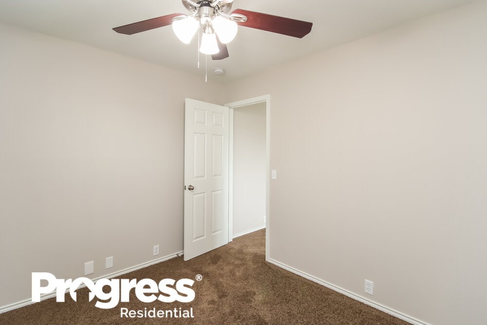 Building Photo - 2018 Greensford Ct