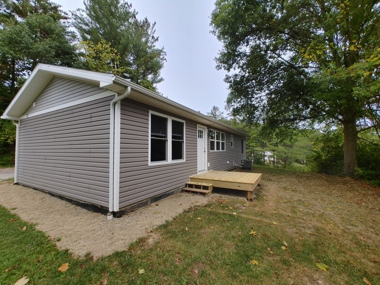 Primary Photo - 71 Pomeroy Rd