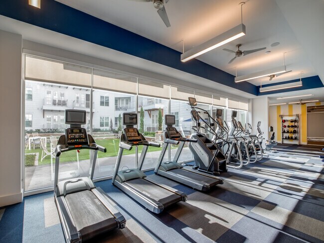 Building Photo - Quiet Luxury Near Lake Houston - 1 Month F...