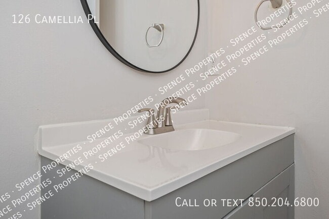 Building Photo - 126 Camellia Pl