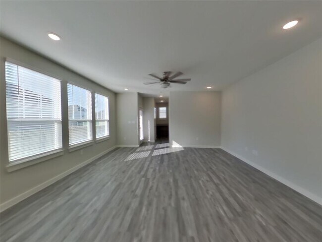 Building Photo - 1637 Palo Verde Wy