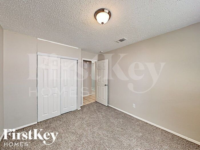 Building Photo - 3729 Flintwood Trail