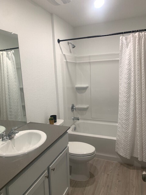 Building Photo - 9255 Honey Mesquite