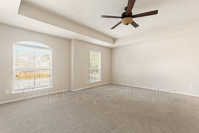 Building Photo - 12638 Red Maple Way