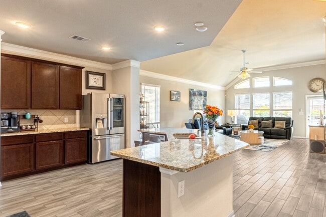 Building Photo - 12901 Ocean Breeze Ln