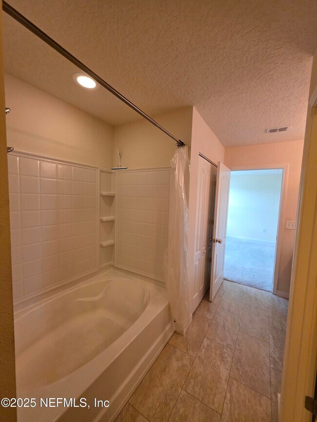 Building Photo - 8595 Dylan Michael Dr