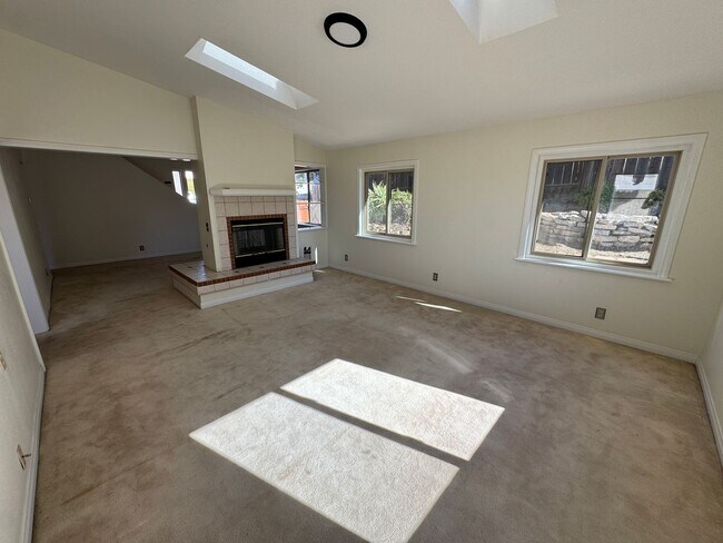 Building Photo - Hilton Head 3 Bedroom Home