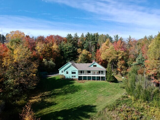 Primary Photo - 205 Arch Bridge Rd