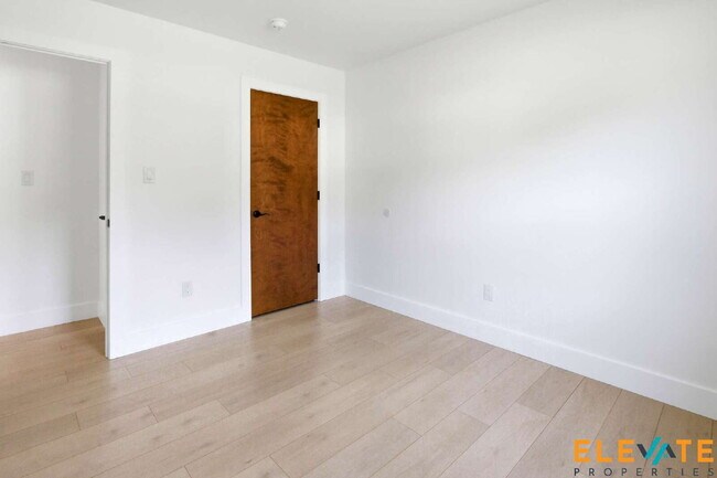 Building Photo - Beautiful Like-New 3 Bedroom Home with Huge Fenced Yard, Greenhouse & Storage