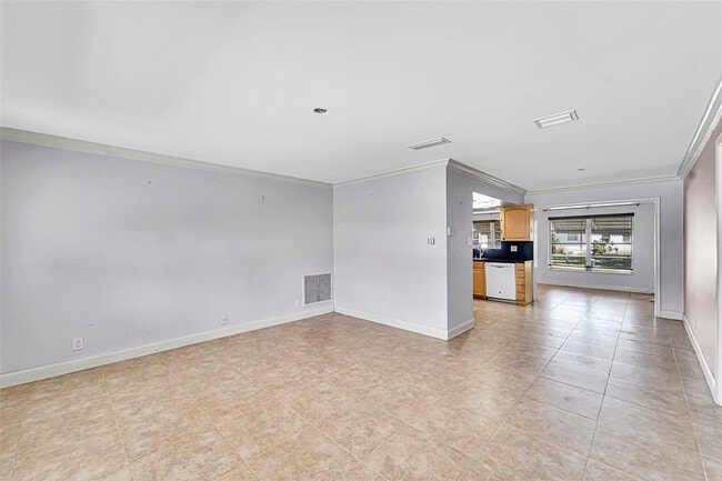 Building Photo - 7255 NW 8th Ct