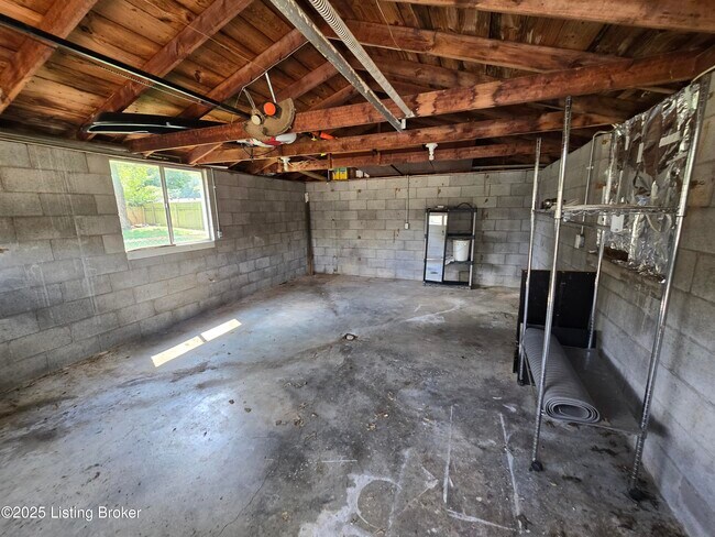 Building Photo - 1824 Wickham Way