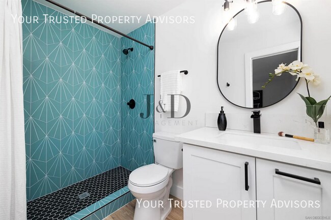 Building Photo - 6750 N Elman St