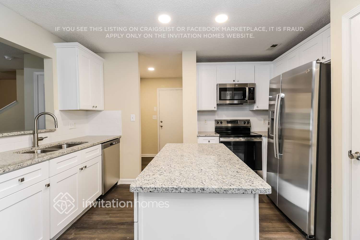 Building Photo - 11339 Red Finch Ln