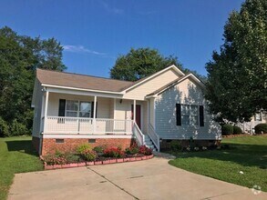 Building Photo - Prime location in Clayton!