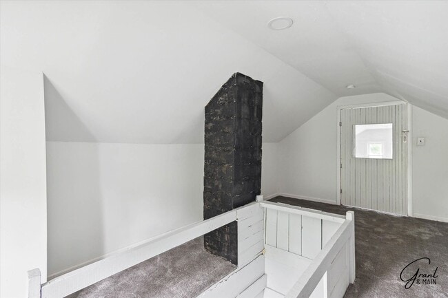 Building Photo - $1,200/month - 3 Bed 1 Bath Single Family ...