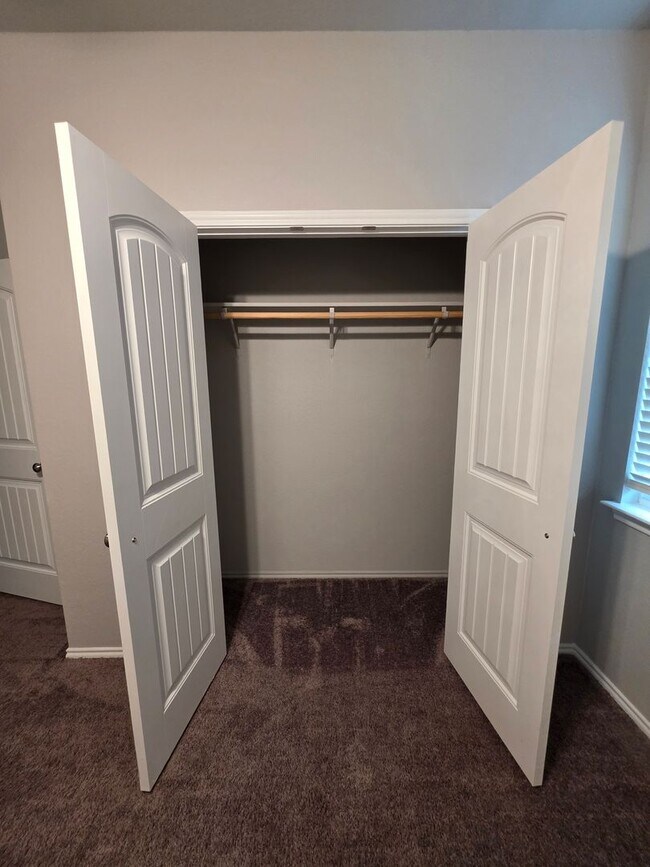 Building Photo - 3 Bedroom / 2 Bathroom Townhome – Copperas Cove - MOVE IN READY