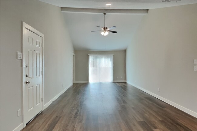 Building Photo - 16 W Bigelow Oak Ct