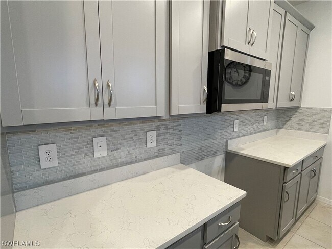 Building Photo - 4225 Bloomfield St