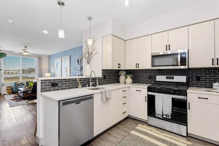 DUO Apartments 6670 Emergent Way San Jose CA 95119 Apartment Finder