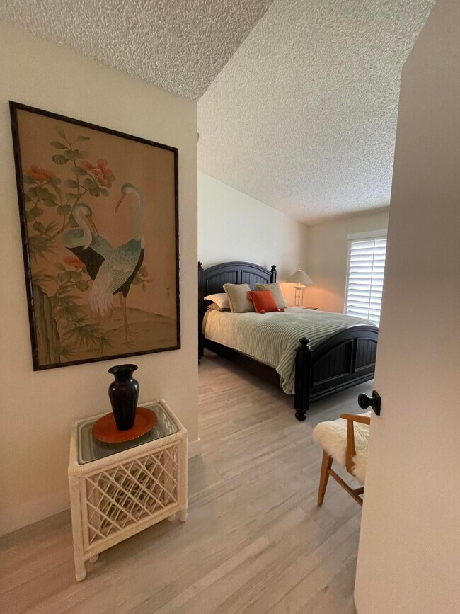 Building Photo - 40880 Whirling Wind Dr