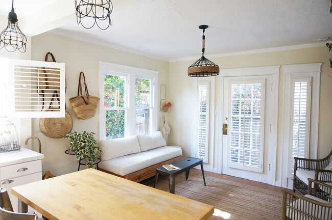 Building Photo - 2352 Ocean Ave