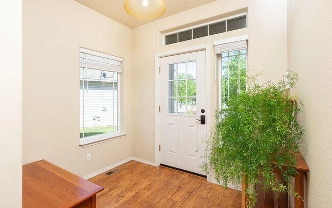 Building Photo - Spacious 4-Bedroom Home in Coeur d’Alene