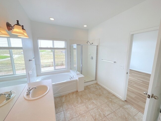 Building Photo - 12354 Pine Valley Cir
