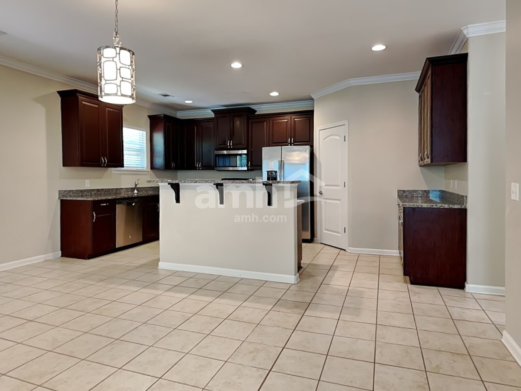 Building Photo - 160 Grayson Ave