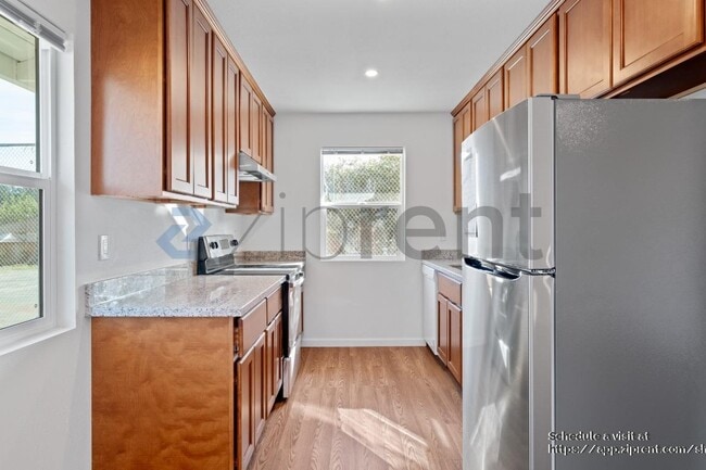 Building Photo - 3721 Northridge Dr