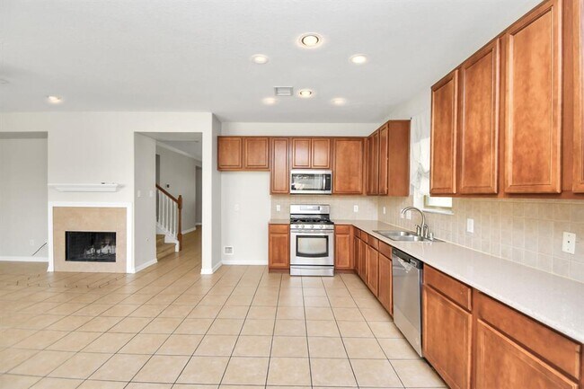 Building Photo - 6903 Oleander Grove Way