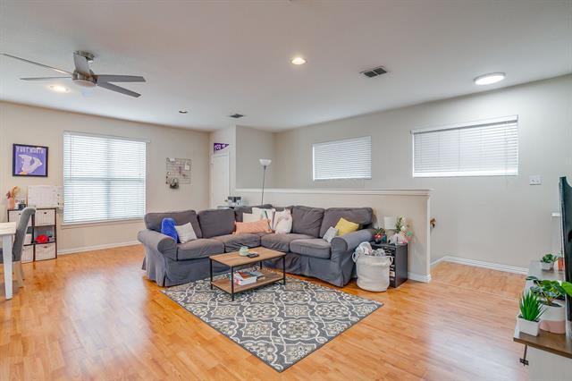 Building Photo - 2700 McCart Ave