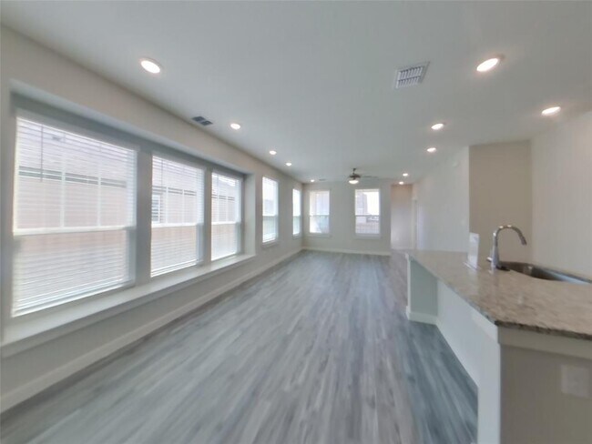 Building Photo - 1629 Palo Verde Wy