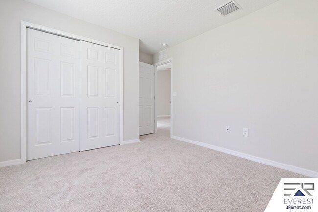 Building Photo - 22 Prince Eric Ln