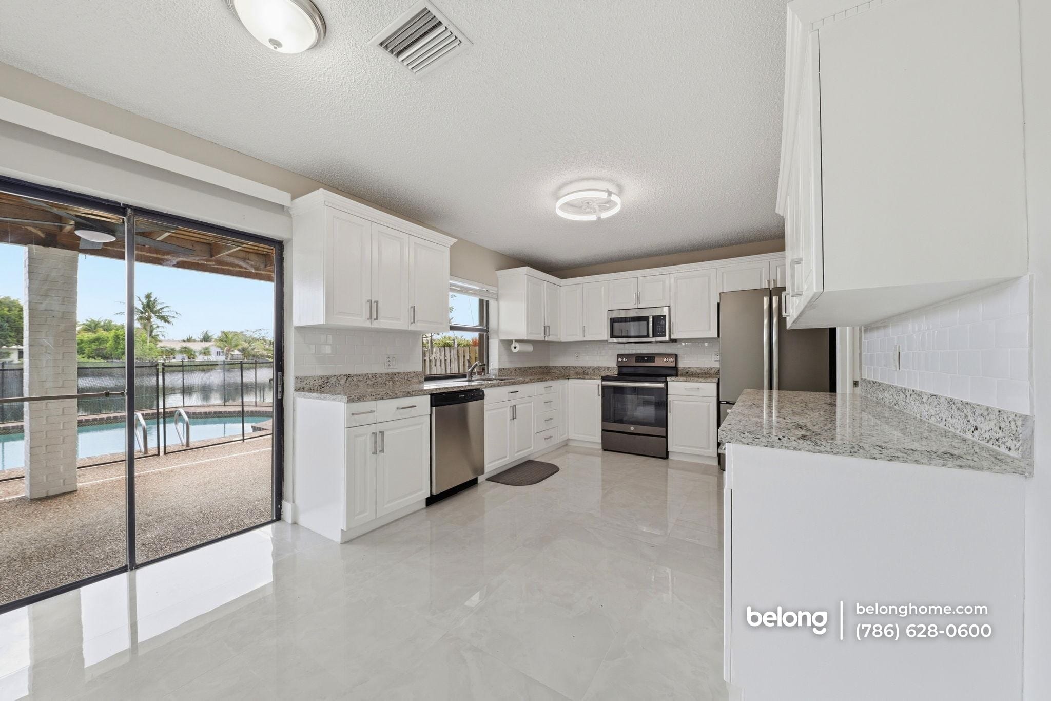 Building Photo - 9460 NW 16th St