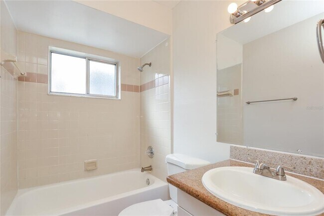 Building Photo - 3273 Partridge St