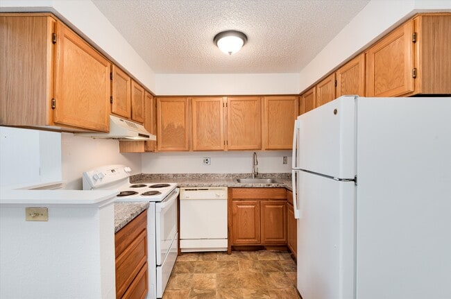 Building Photo - 17206 E Harvard Ave