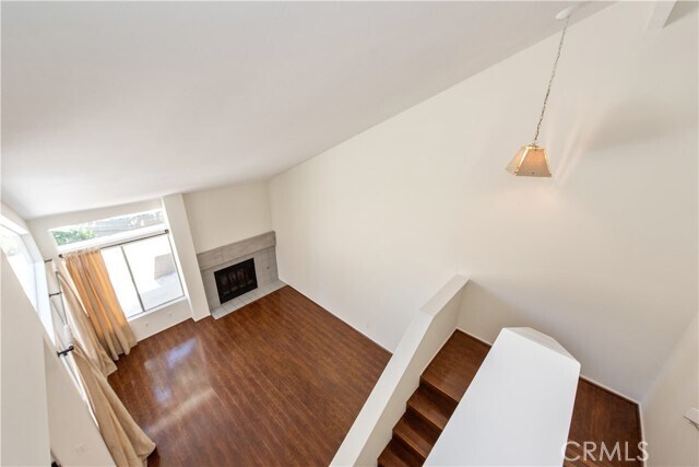 Building Photo - 105 Stanford Ct