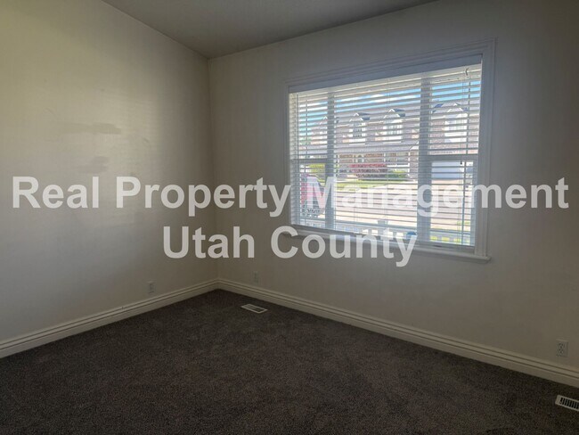 Building Photo - New Lower Price! Large Home in Lehi!