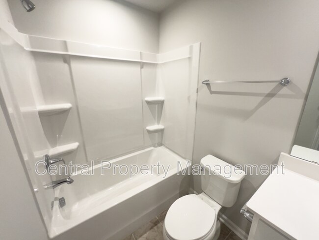 Building Photo - 509 Arrabelle Way