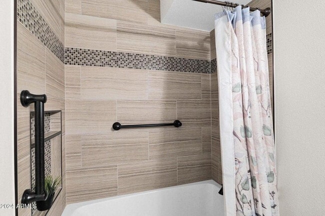 Building Photo - 4883 N Granite Reef Rd