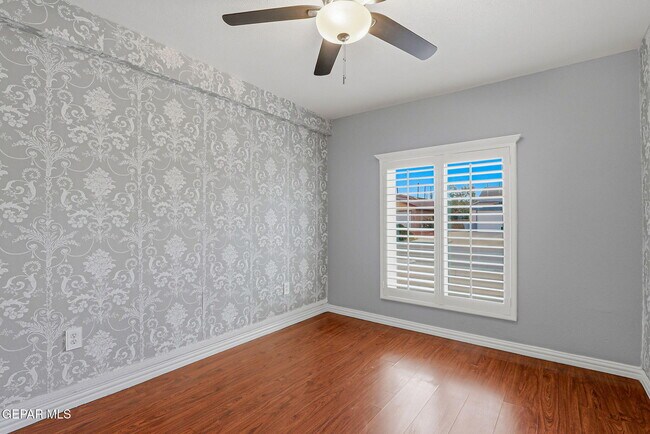 Building Photo - 12119 Tower Hill Dr