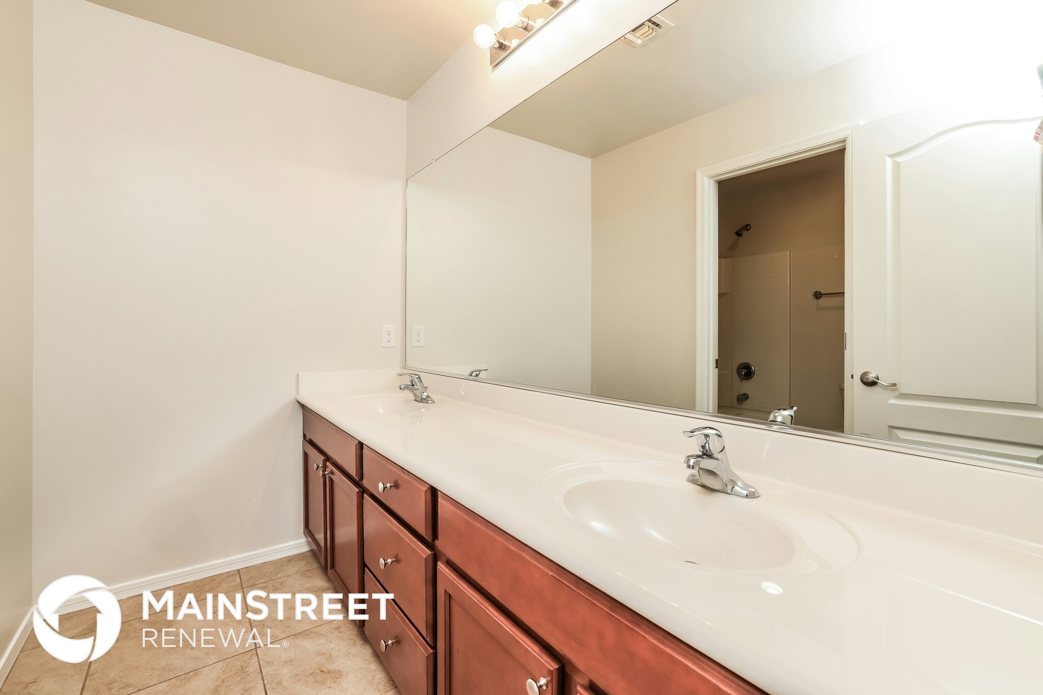 Building Photo - 8285 W Kittiwake Ln