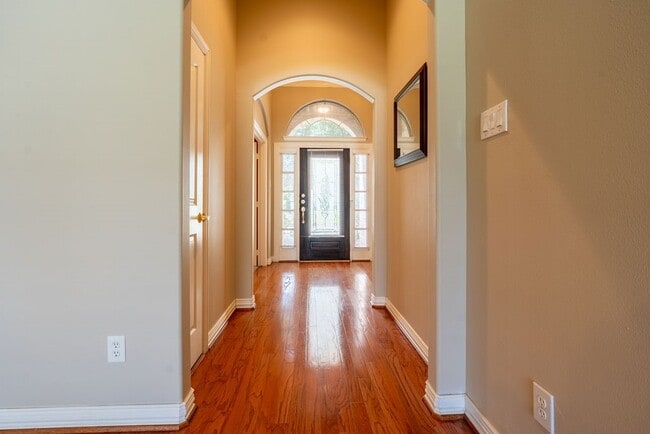 Building Photo - 12502 Boxwood Way Ln